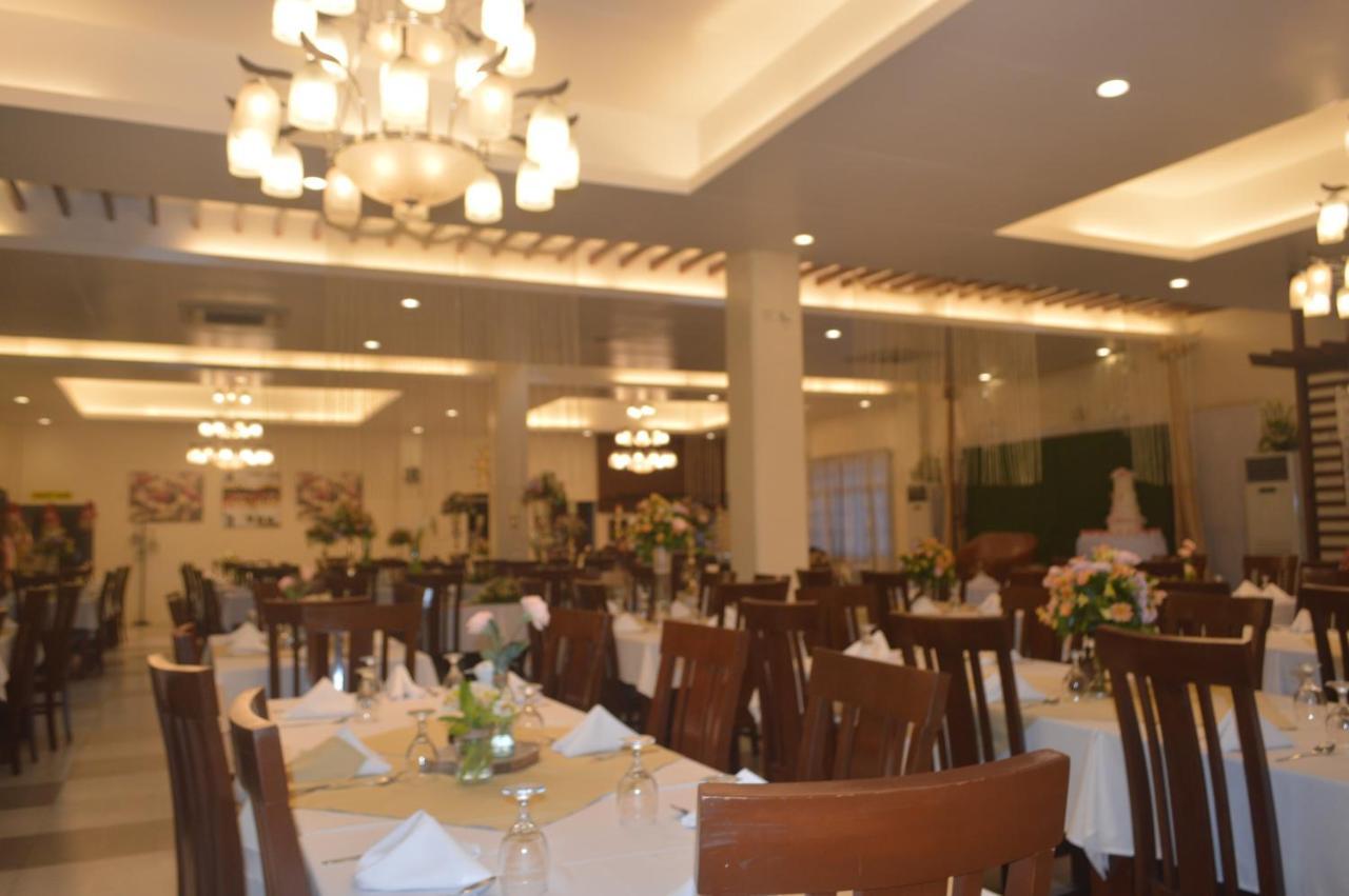 Sea Garden Resort Iloilo Pavia Exterior foto