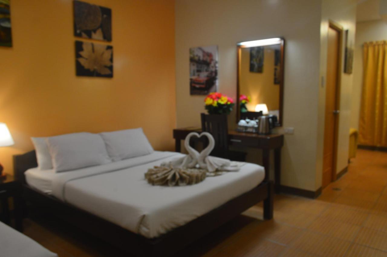 Sea Garden Resort Iloilo Pavia Exterior foto
