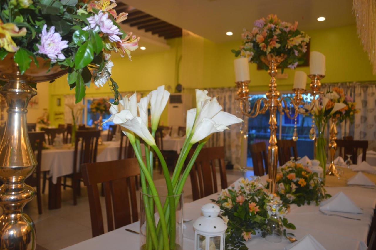 Sea Garden Resort Iloilo Pavia Exterior foto
