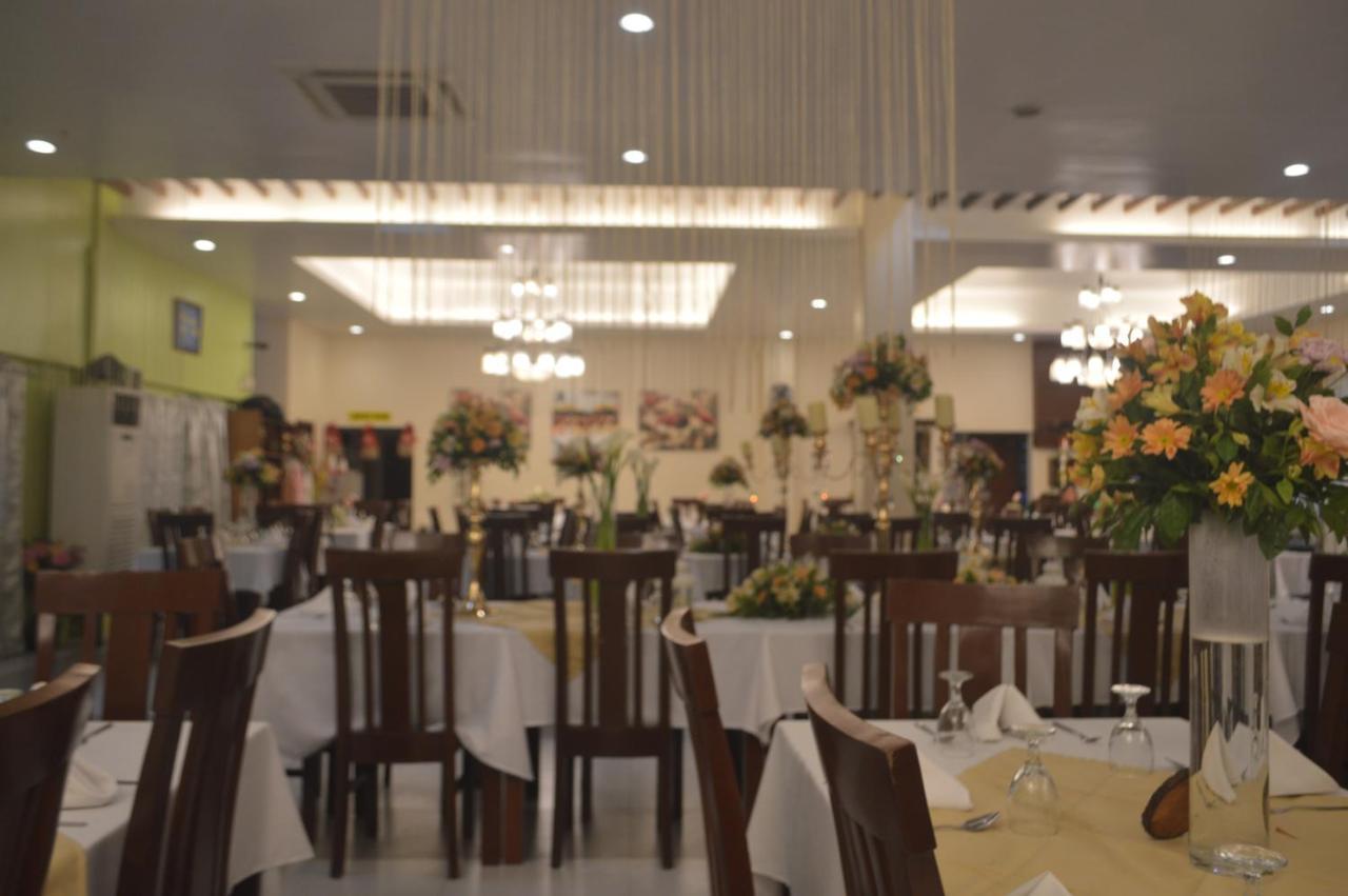 Sea Garden Resort Iloilo Pavia Exterior foto
