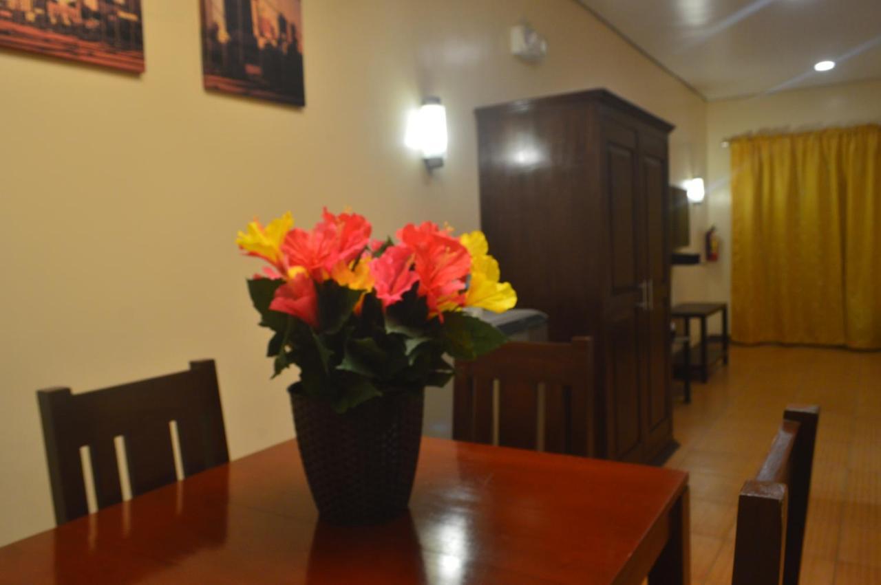 Sea Garden Resort Iloilo Pavia Exterior foto